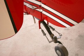 Rugged Maule Tailwheel - Heavy But Good for Beginners