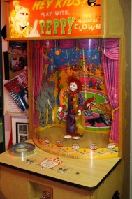  Coin Operated Singing/Dancing Marionette Figure