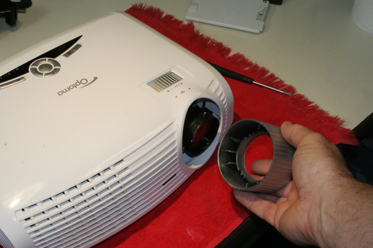Optoma HD20 Projector Review